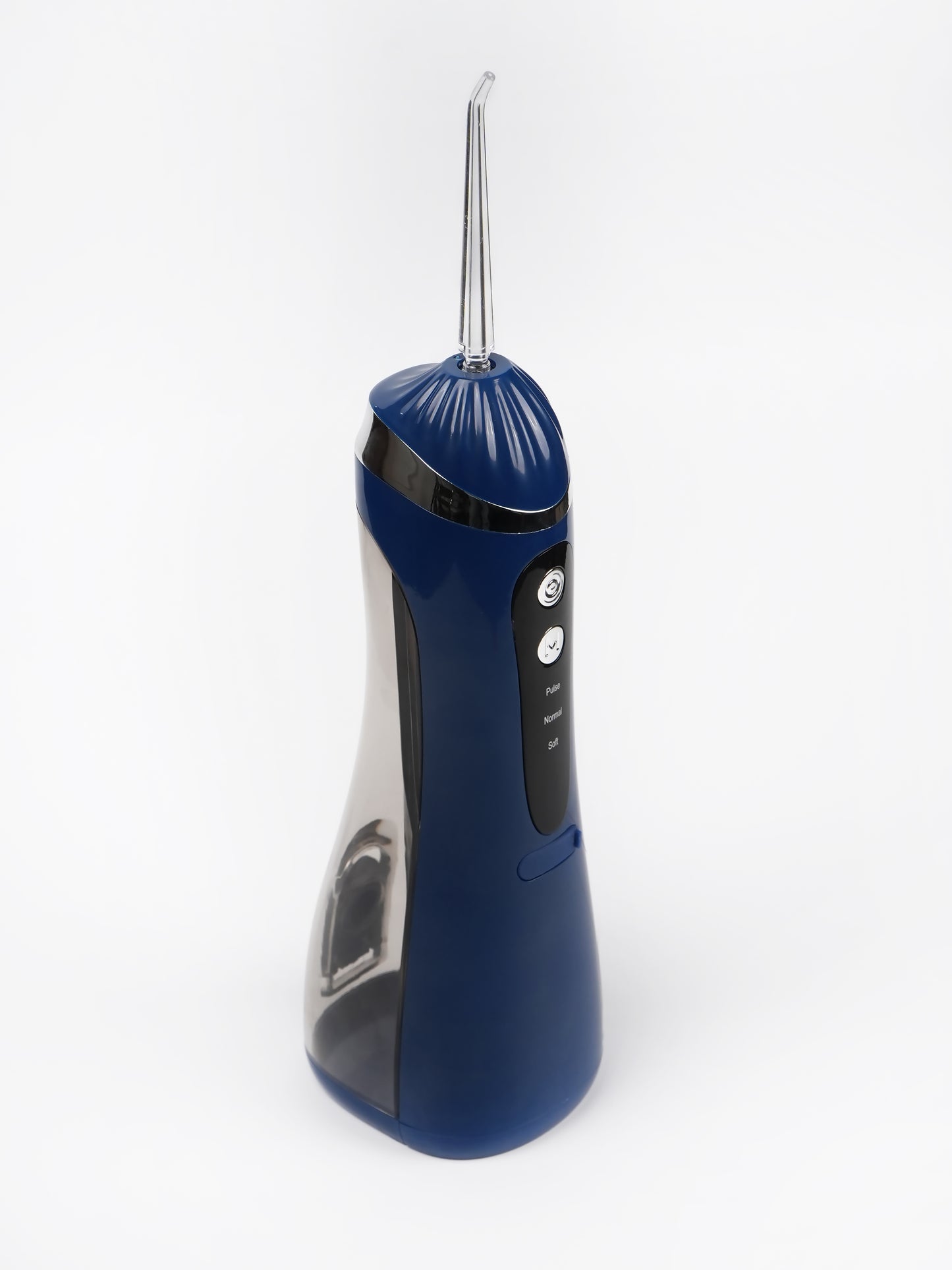 Oral irrigator